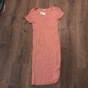 Stretchy midi pink dress